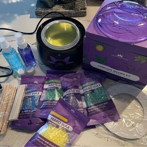 Waxing Kit